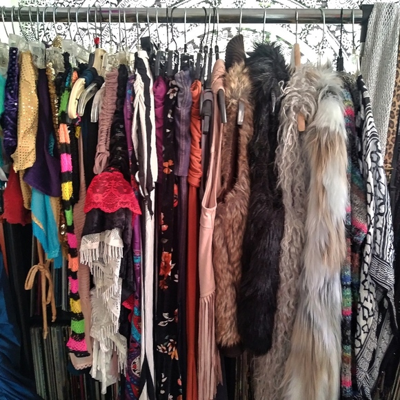 Welcome fashionistas! 💋💃 - Picture 2 of 7